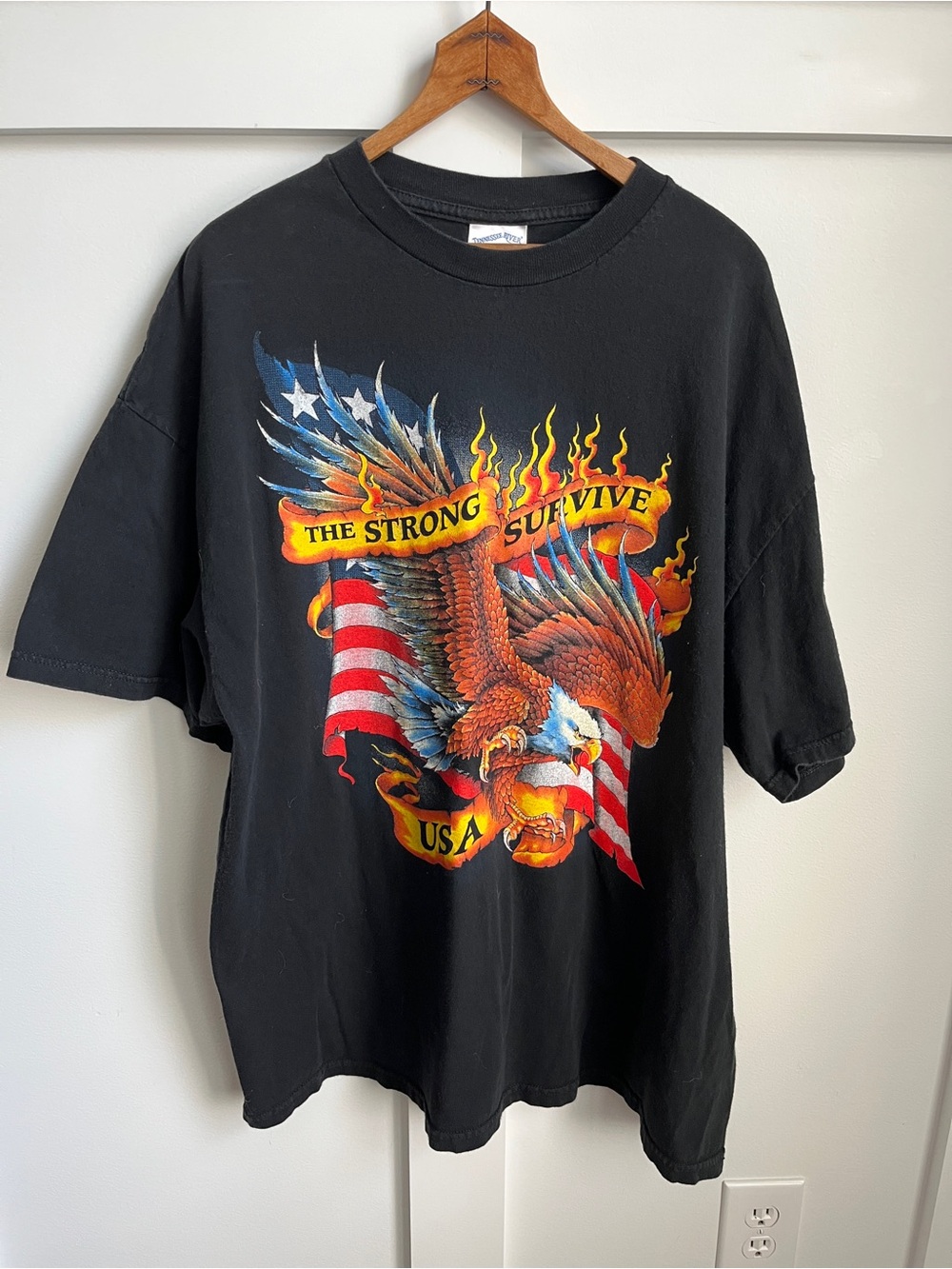 Vintage Black Eagle Graphic Tee Americana Flag 2XL